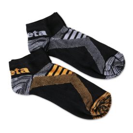 BETA 7431P – L-es Két pár sneaker zokni szellőző betétekkel Egy pár fekete/narancs és egy pár fekete/szürke színű zokni. BETA 7431P
